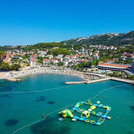 Ana-2 By Interhome Daire