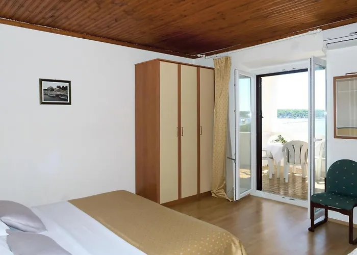 Ana-2 By Interhome *